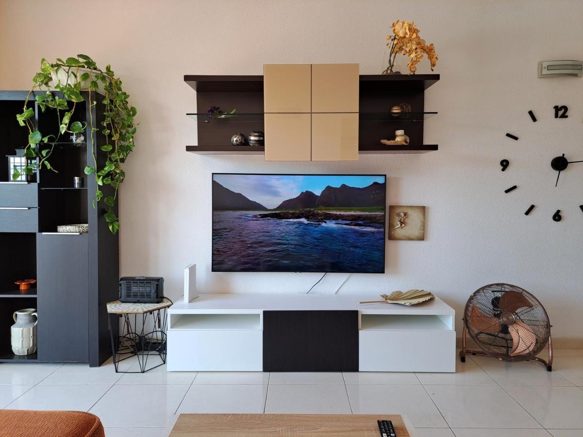 Cozy 2 Bedroom Apartment In Costa Adeje Экстерьер фото